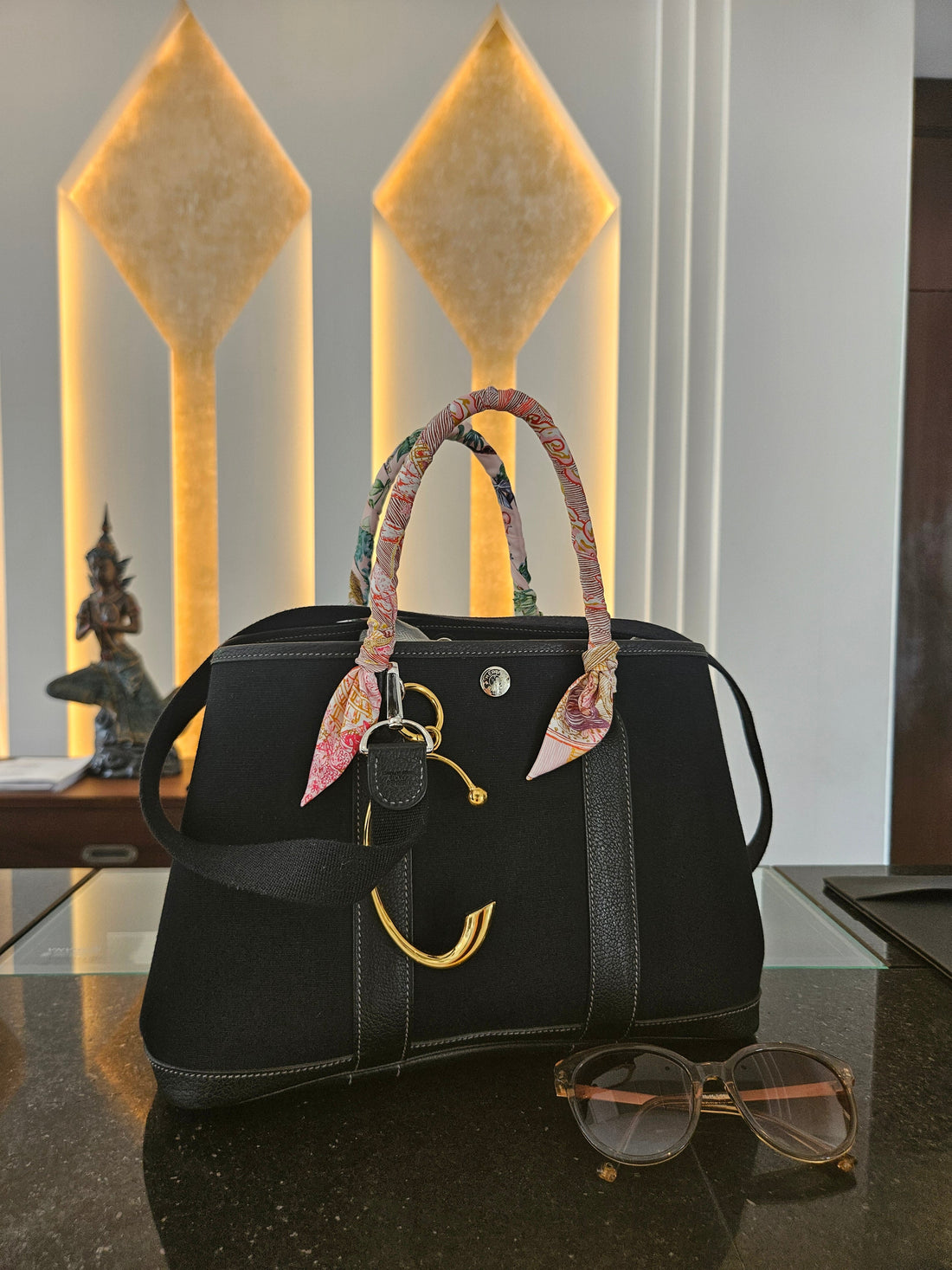 Hermès Garden Party 30 Noir Canvas, offener Innenraum ohne Organizer