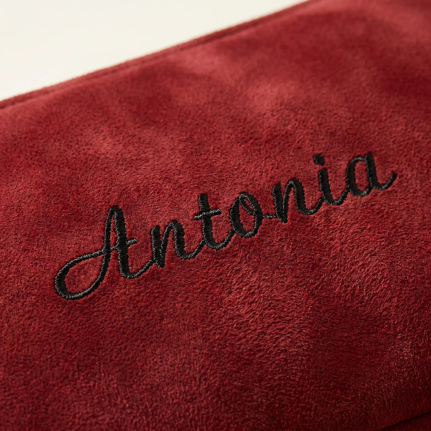 Personalisierung_Stickerei_Handtaschenorganizer